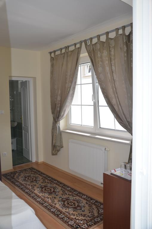 Villa Ladver Hévíz Zimmer foto